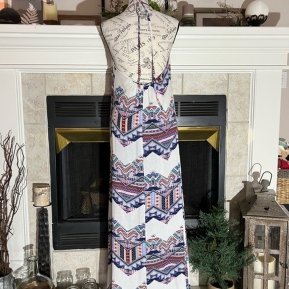 Black Bead Summer, Southwestern Print Maxi Dress with Low Back - Picture 7 of 11